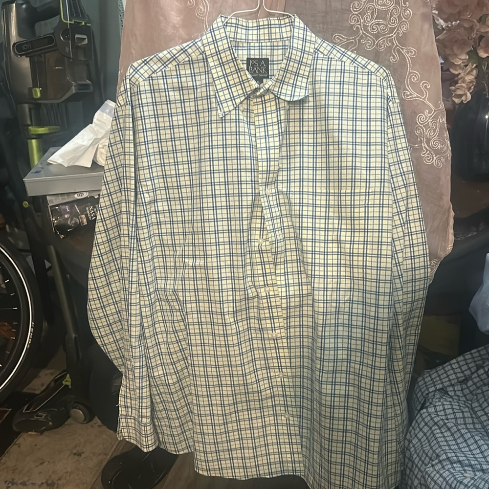 Jos. A. Bank long sleeve button up shirt, XL white, yellow and blue